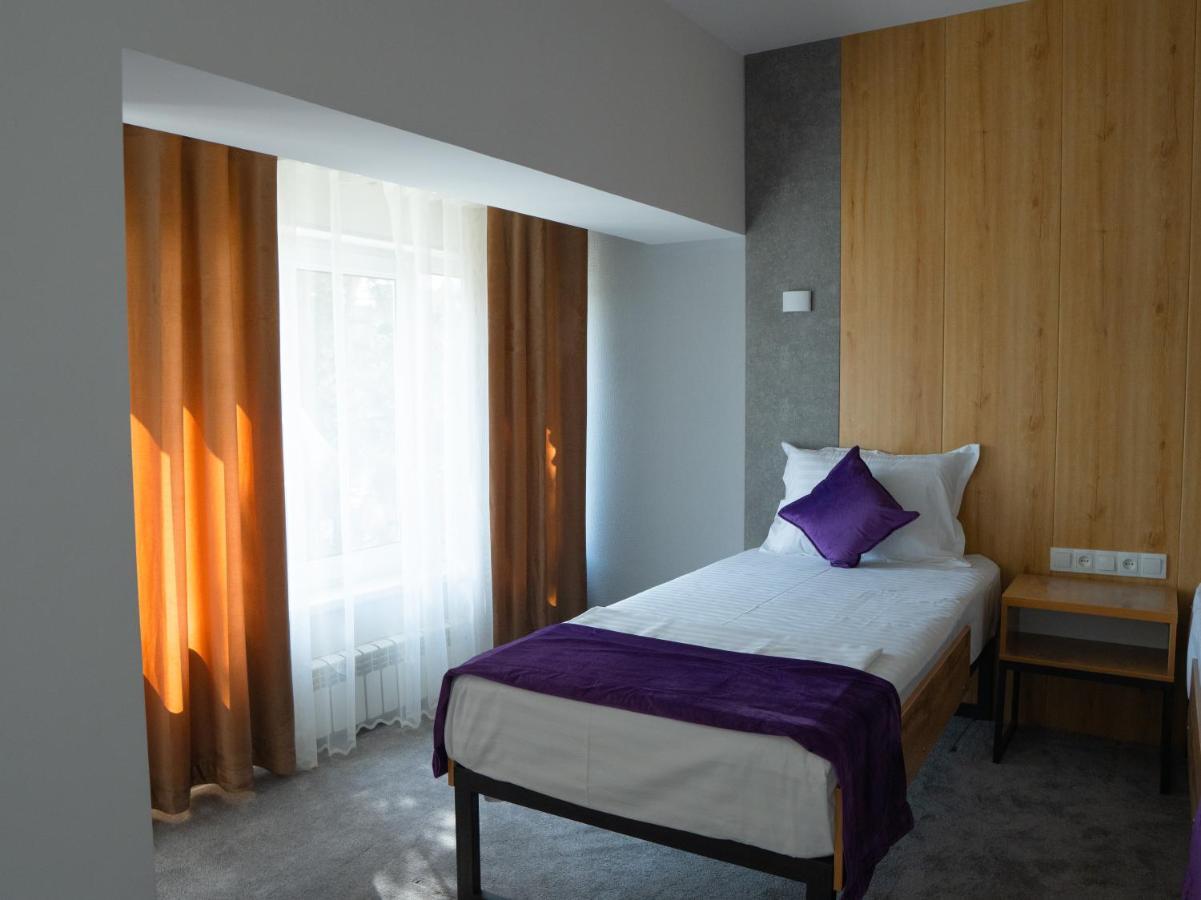 Demure Hotel Tashkent Exterior foto